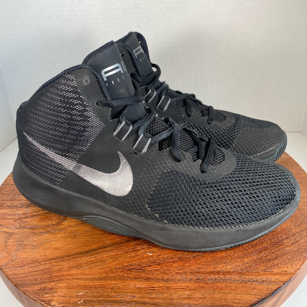 Nike Air Precision